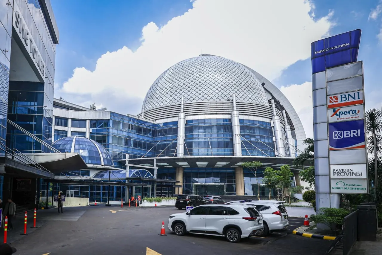 Gedung Smesco Indonesia di Jalan Gatot Subroto, Jakarta Selatan