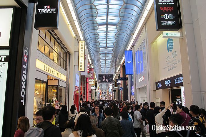 Shinsaibashi-suji - Muslim Tour ke Jepang 6 Hari